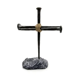MONTESSA Rustic Metal Nail Cross